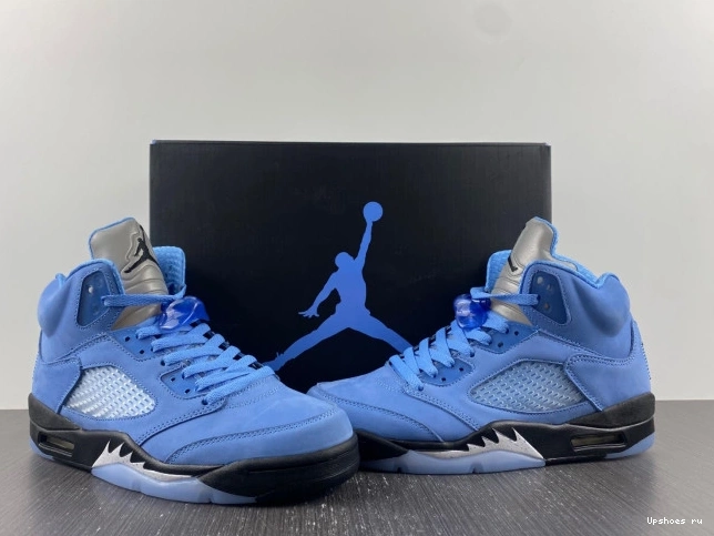 Air  RETRO “UNC” Jordan 5  DV1310-401 0522